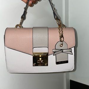 AlDO hand/shoulder bag!!